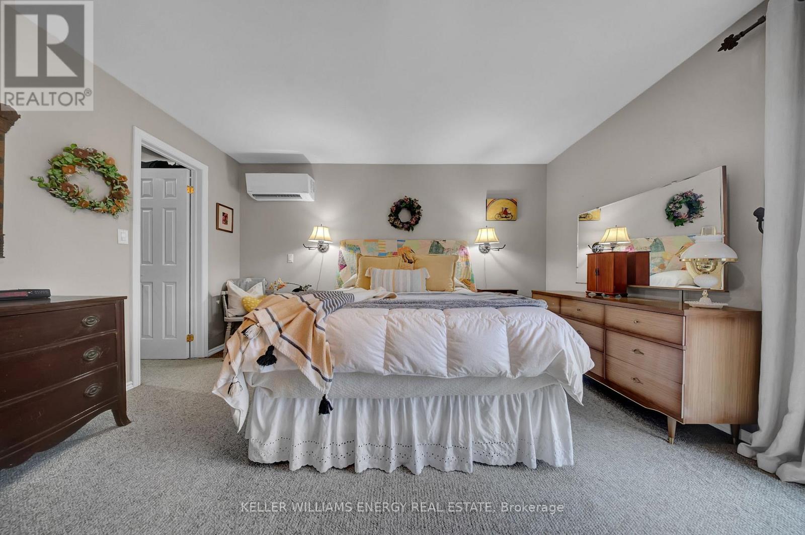 251 Lakeshore Road, Kawartha Lakes, Ontario  K0A 1M0 - Photo 22 - X12998056