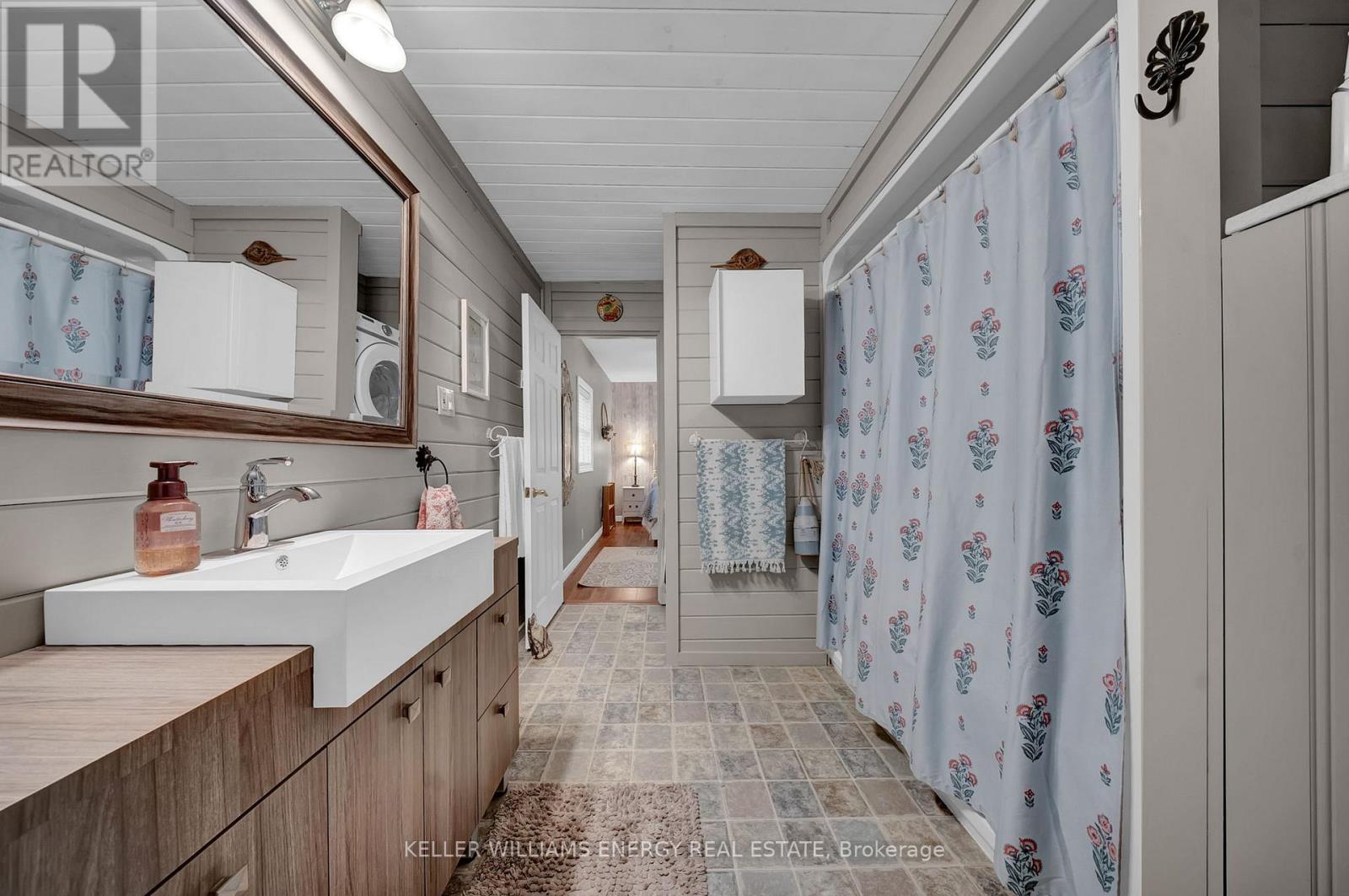 251 Lakeshore Road, Kawartha Lakes, Ontario  K0A 1M0 - Photo 32 - X12998056