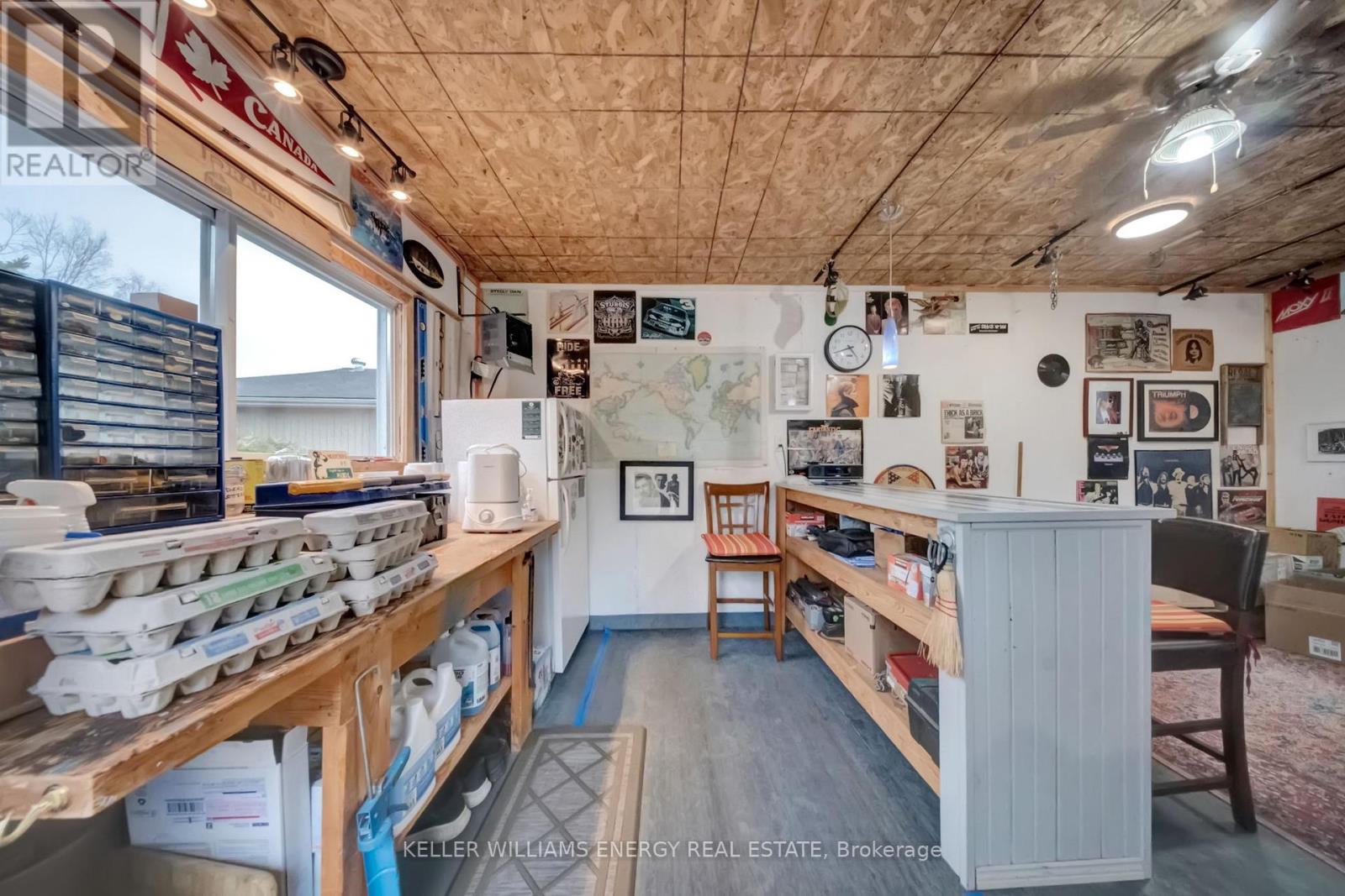 251 Lakeshore Road, Kawartha Lakes, Ontario  K0A 1M0 - Photo 38 - X12998056