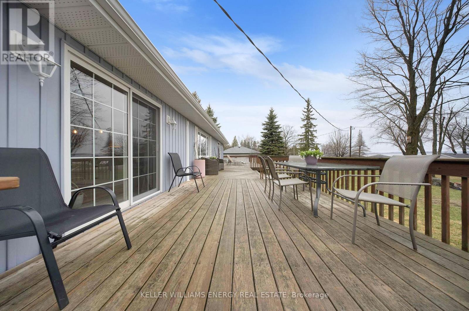 251 Lakeshore Road, Kawartha Lakes, Ontario  K0A 1M0 - Photo 4 - X12998056