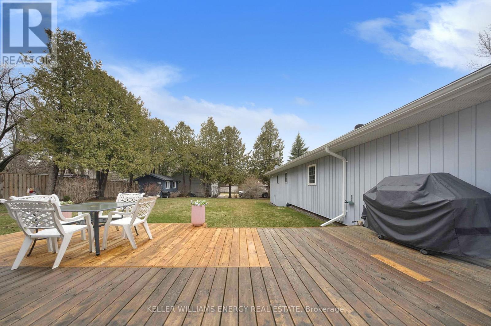 251 Lakeshore Road, Kawartha Lakes, Ontario  K0A 1M0 - Photo 45 - X12998056