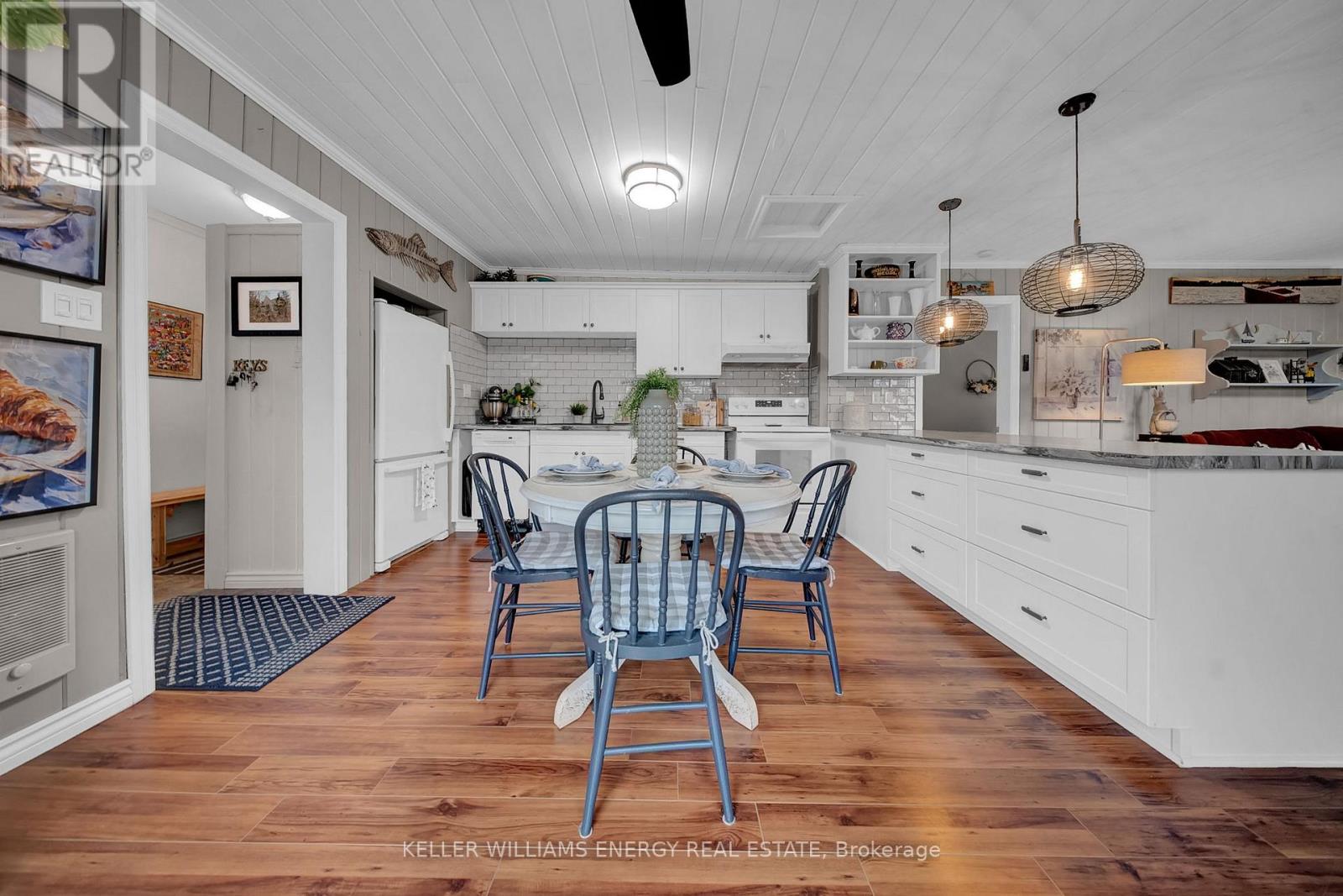 251 Lakeshore Road, Kawartha Lakes, Ontario  K0A 1M0 - Photo 7 - X12998056