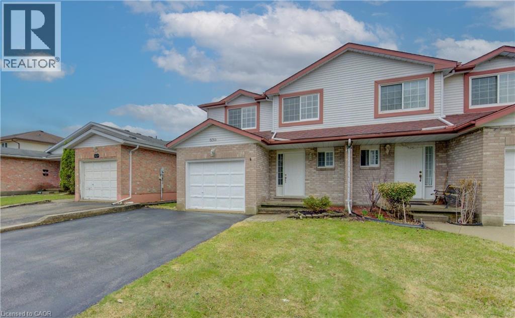 651 Pinerow Crescent Unit# A, Waterloo, Ontario  N2T 2K5 - Photo 2 - 40820426