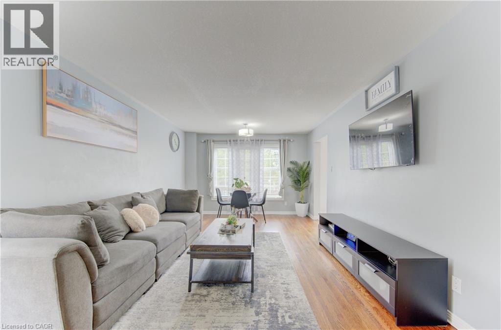 651 Pinerow Crescent Unit# A, Waterloo, Ontario  N2T 2K5 - Photo 16 - 40820426