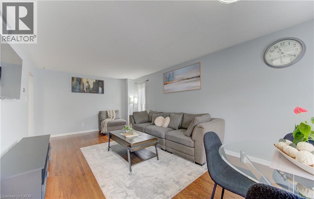 651 Pinerow Crescent Unit# A, Waterloo, Ontario  N2T 2K5 - Photo 13 - 40820426