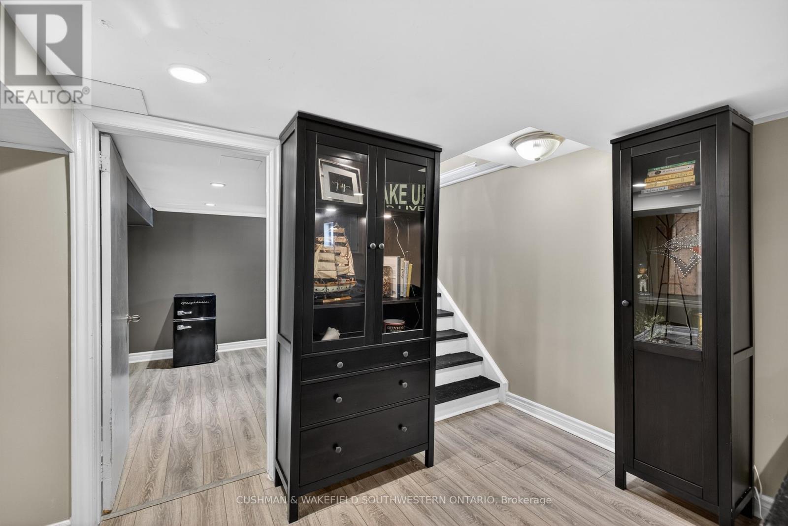 56 Thomas Janes Drive, London South, Ontario  N6C 2G9 - Photo 13 - X12998066