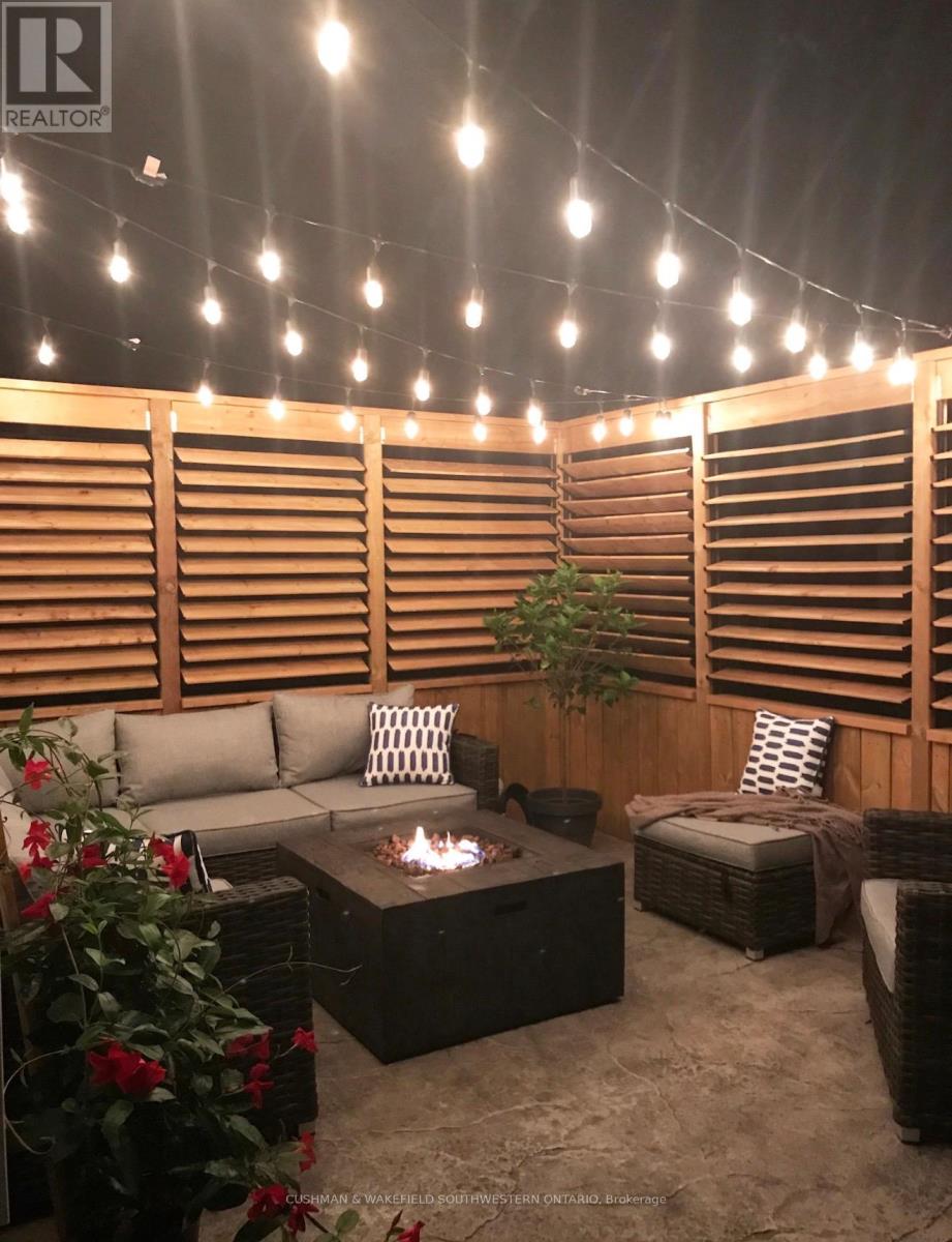 56 Thomas Janes Drive, London South, Ontario  N6C 2G9 - Photo 23 - X12998066