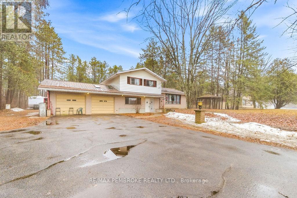 33698 Highway 17 Highway W, Deep River, Ontario  K0J 1P0 - Photo 2 - X12997862