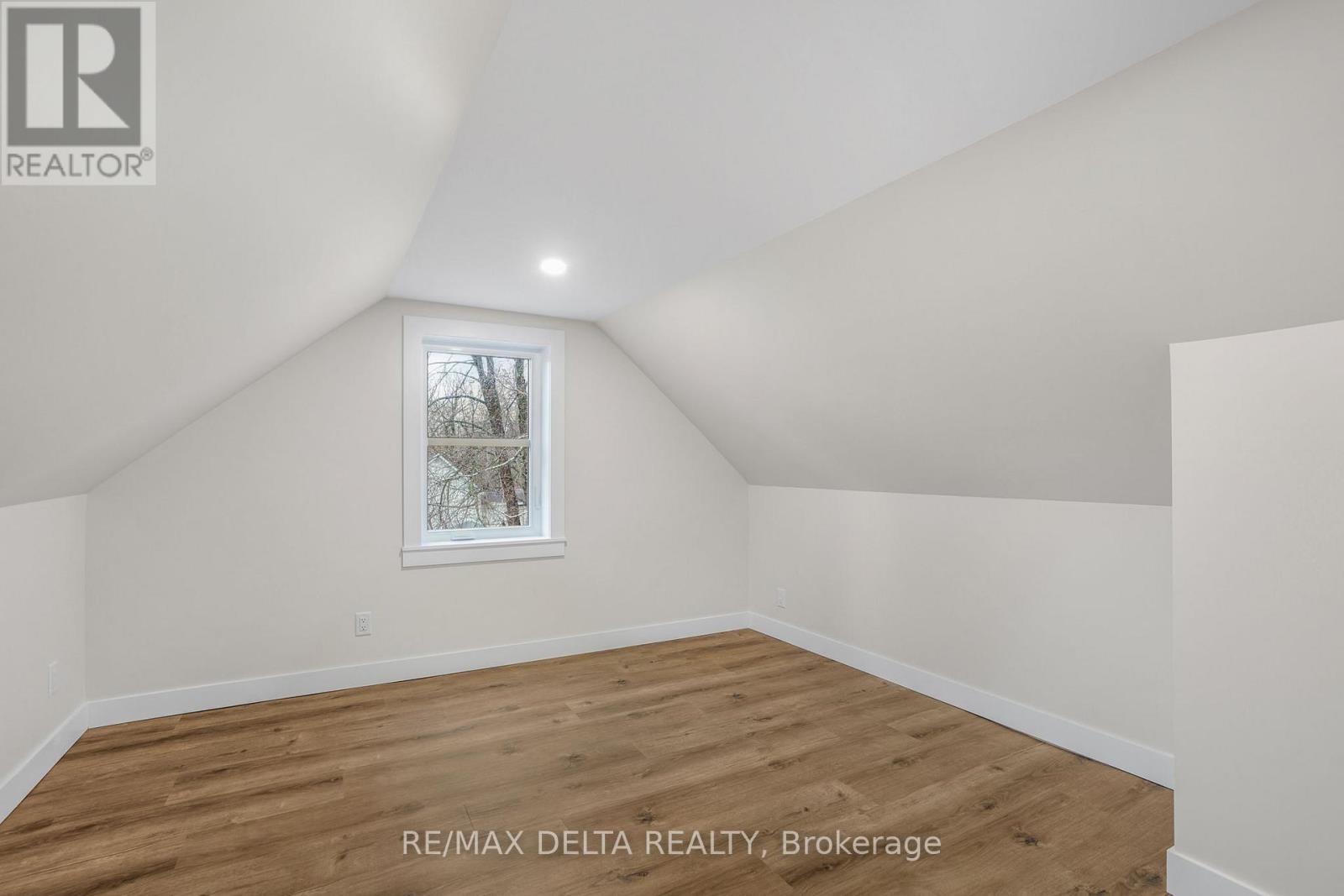 5203 County Road 10 Road, The Nation, Ontario  K0B 1G0 - Photo 21 - X12998060