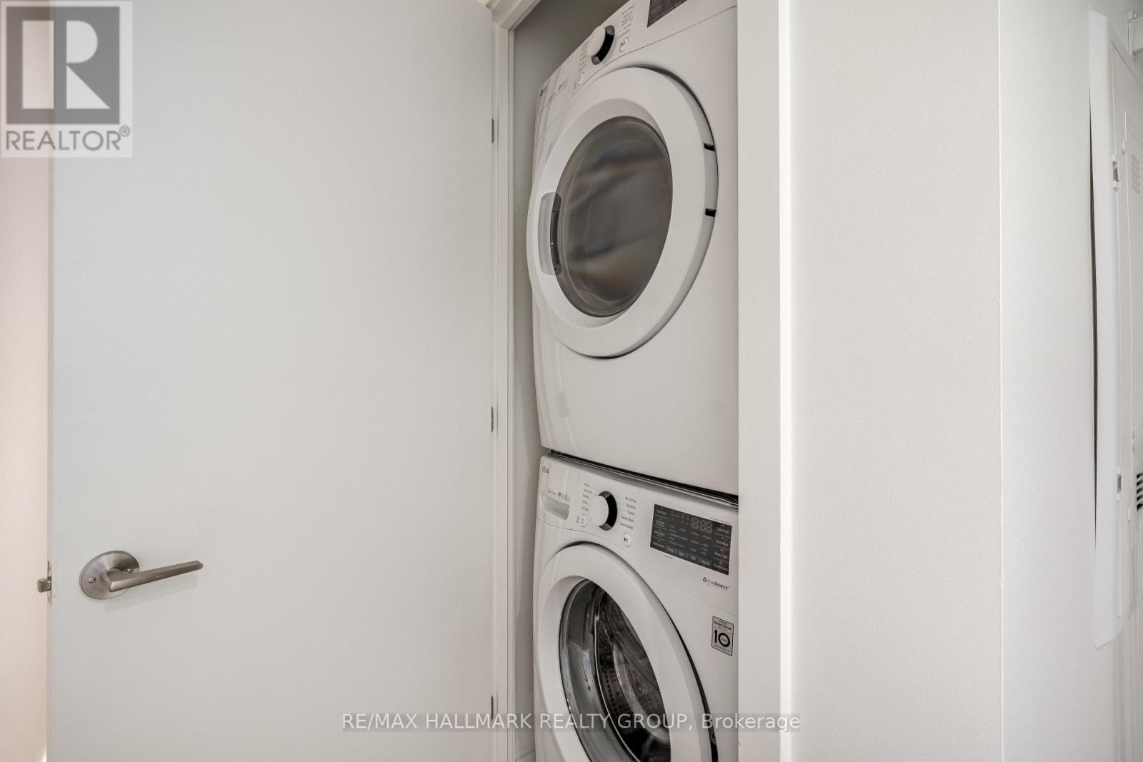 710 - 203 Catherine Street W, Ottawa, Ontario  K2P 1J5 - Photo 15 - X12998108