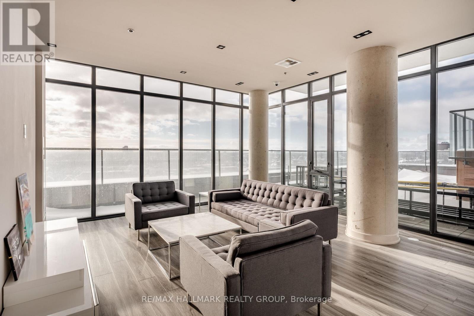 710 - 203 Catherine Street W, Ottawa, Ontario  K2P 1J5 - Photo 18 - X12998108