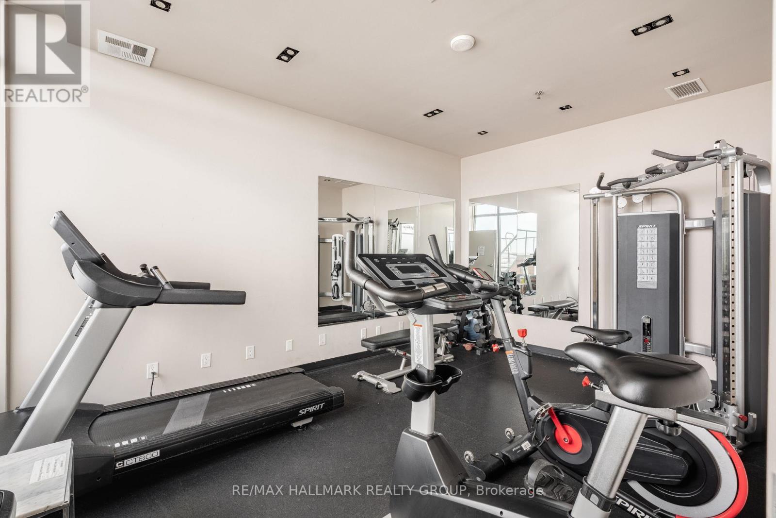 710 - 203 Catherine Street W, Ottawa, Ontario  K2P 1J5 - Photo 22 - X12998108