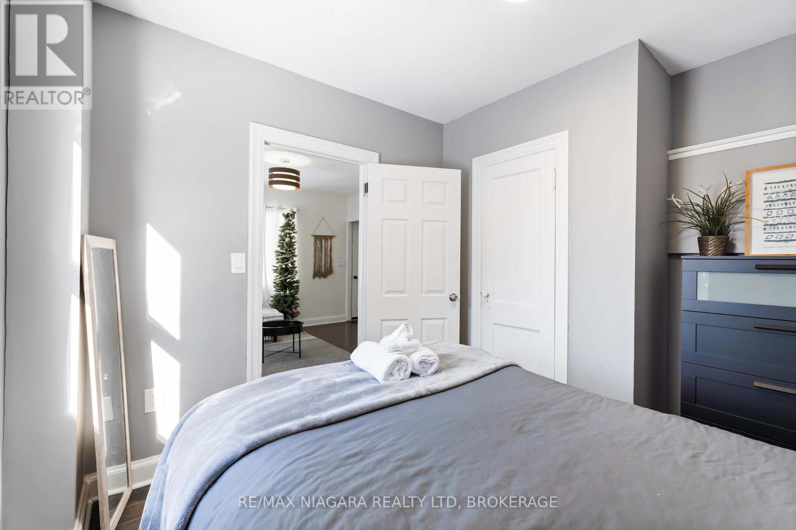 1459 Niagara Stone Road, Niagara-On-The-Lake (Virgil), Ontario  L0S 1T0 - Photo 22 - X12998092