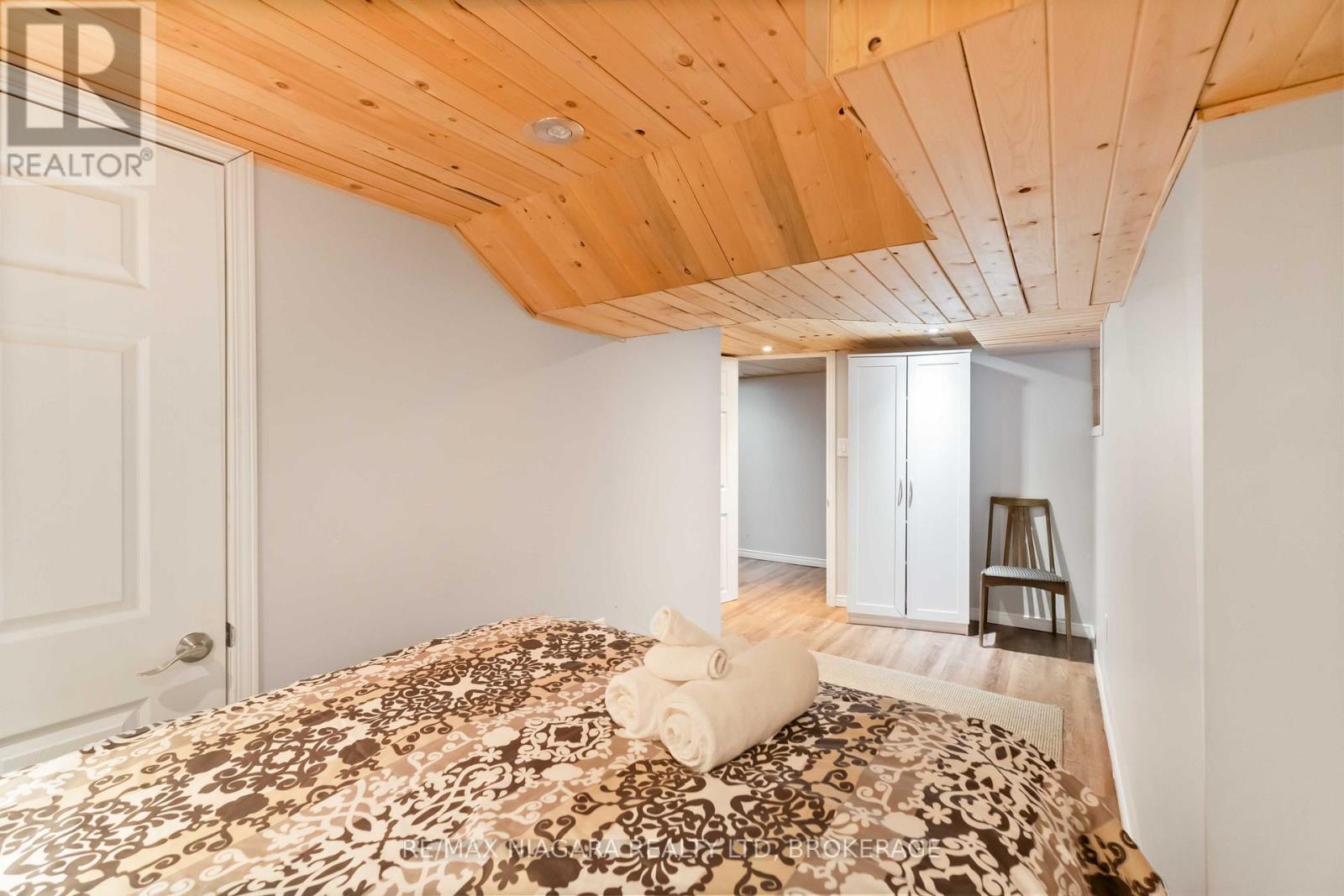 1459 Niagara Stone Road, Niagara-On-The-Lake (Virgil), Ontario  L0S 1T0 - Photo 37 - X12998092