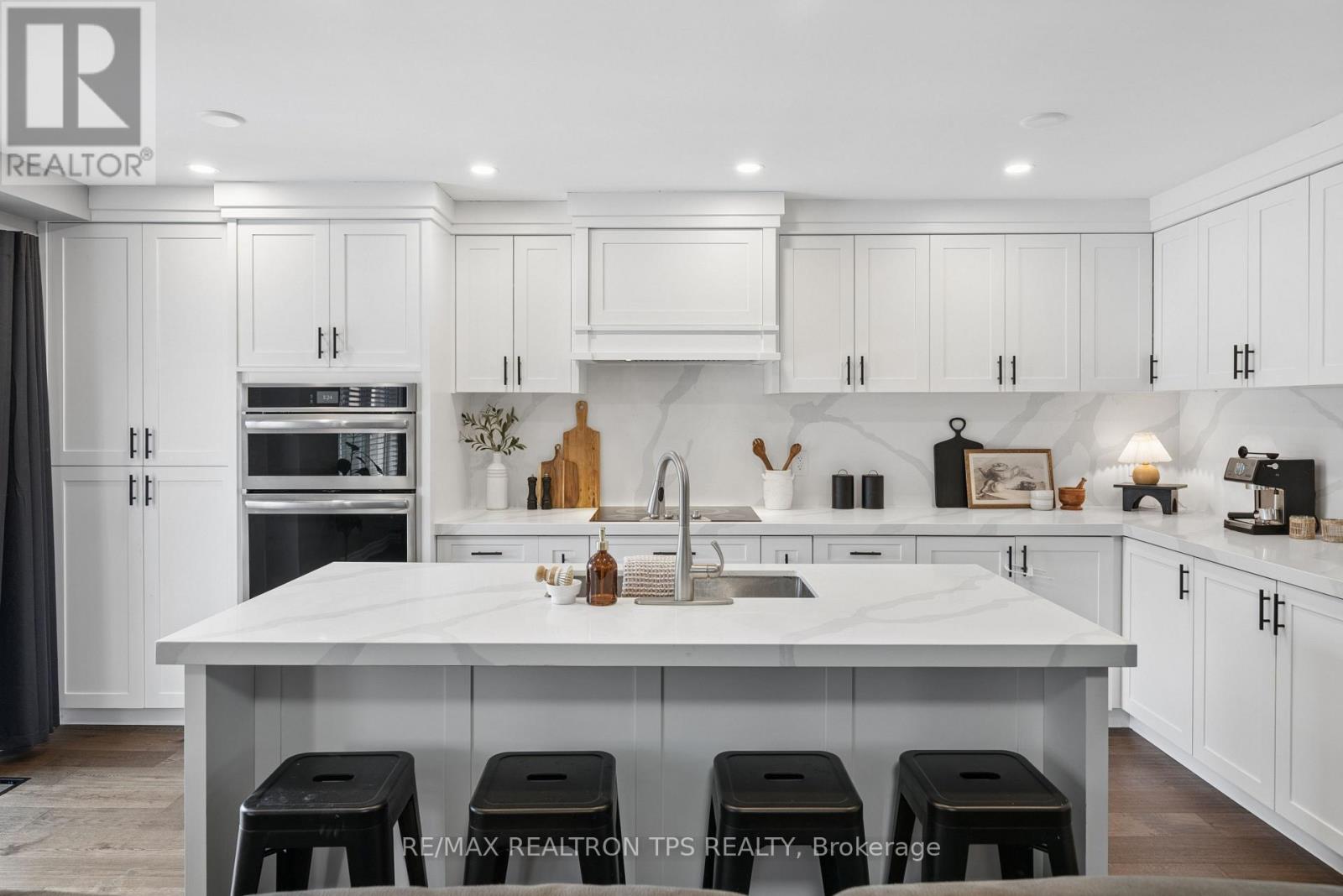 87 Madden Place, Clarington, Ontario  L1C 5K3 - Photo 5 - E12996378