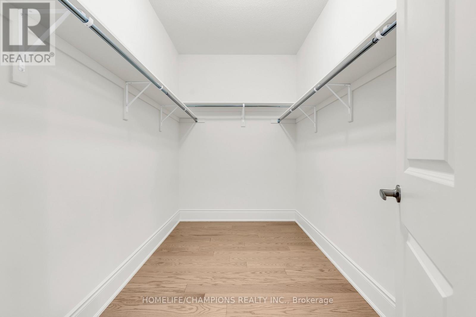 212 Wesmina Avenue, Whitchurch-Stouffville, Ontario L4A 5A2 - Photo 35 - N12966122