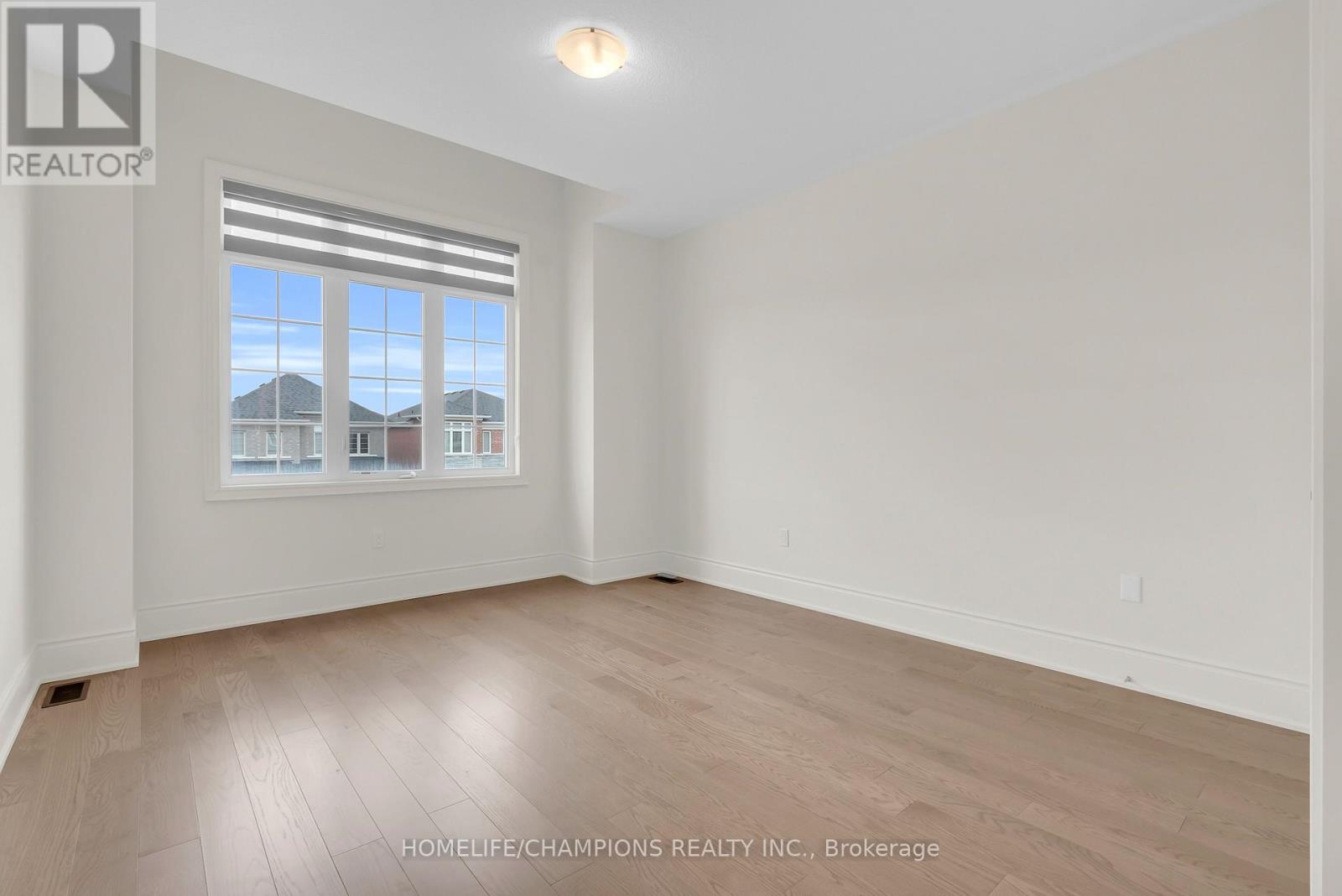 212 Wesmina Avenue, Whitchurch-Stouffville, Ontario L4A 5A2 - Photo 39 - N12966122