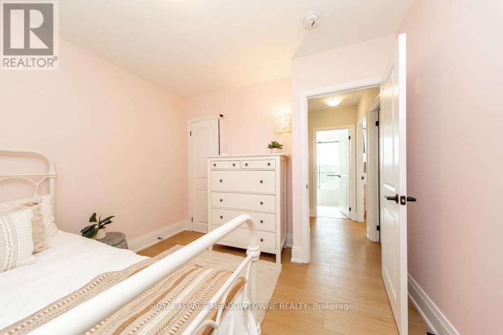 64 Dumbarton Street, Guelph, Ontario  N1E 3T6 - Photo 22 - X12997478