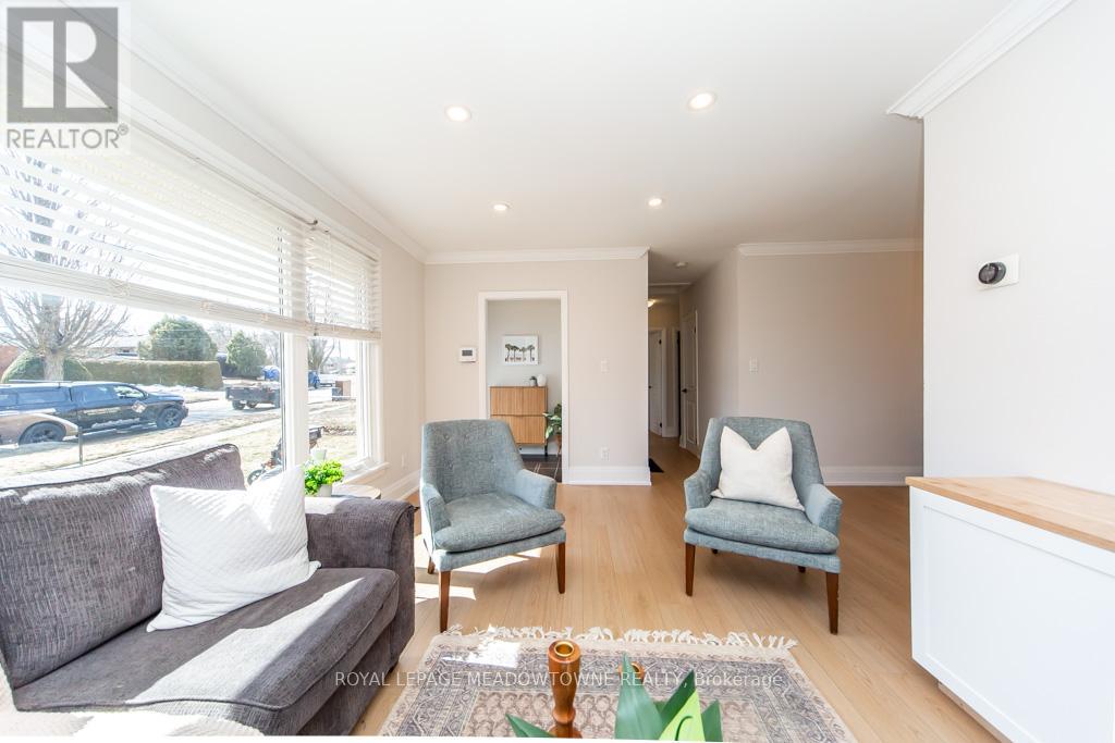 64 Dumbarton Street, Guelph, Ontario  N1E 3T6 - Photo 7 - X12997478