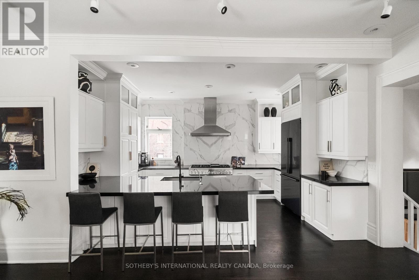 92 Woodlawn Avenue, Toronto, Ontario  M4V 1G7 - Photo 10 - C12795438