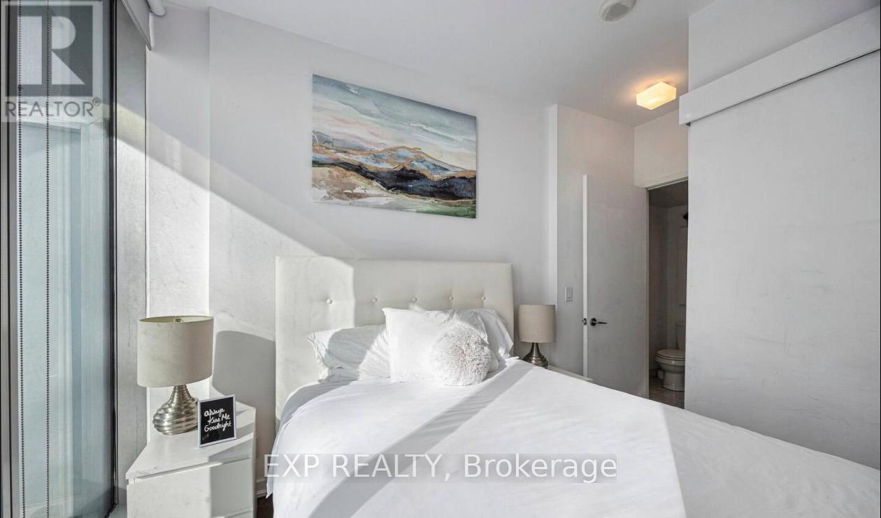 4008 - 14 York Street, Toronto, Ontario M5J 0A9 - Photo 15 - C12997846