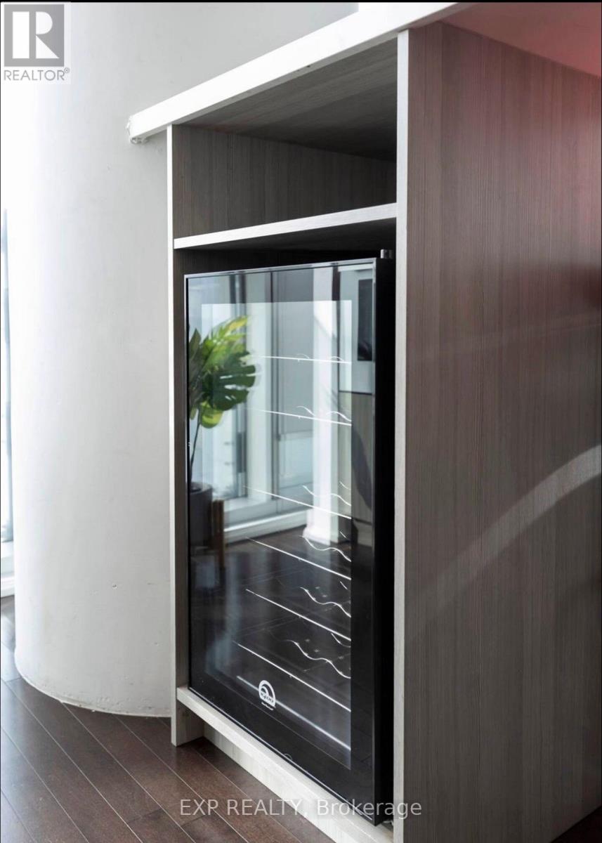 4008 - 14 York Street, Toronto, Ontario M5J 0A9 - Photo 9 - C12997846