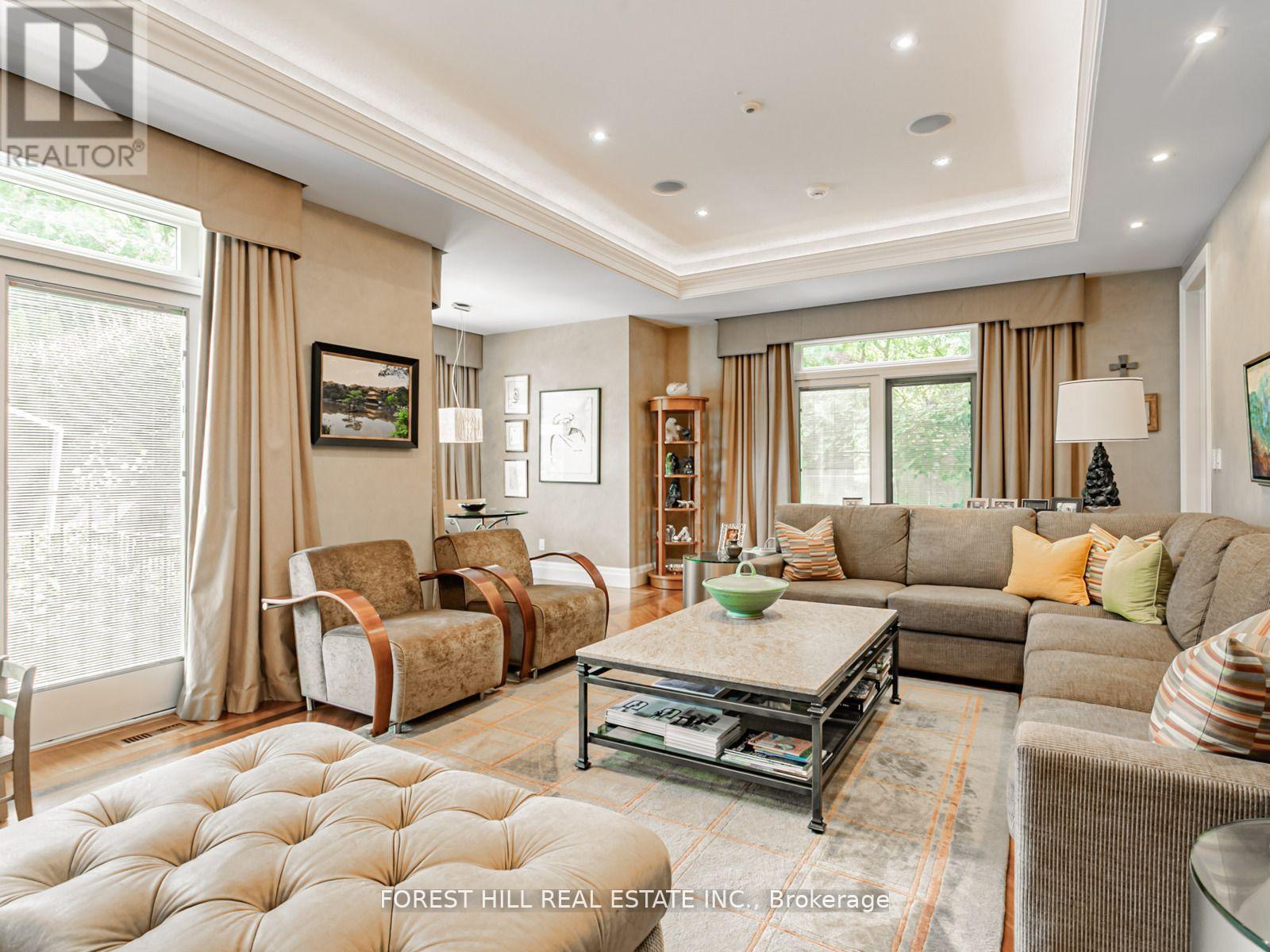 7 CEDARWOOD AVENUE Toronto (Bridle Path-Sunnybrook-York Mills), ON M2L 1L7