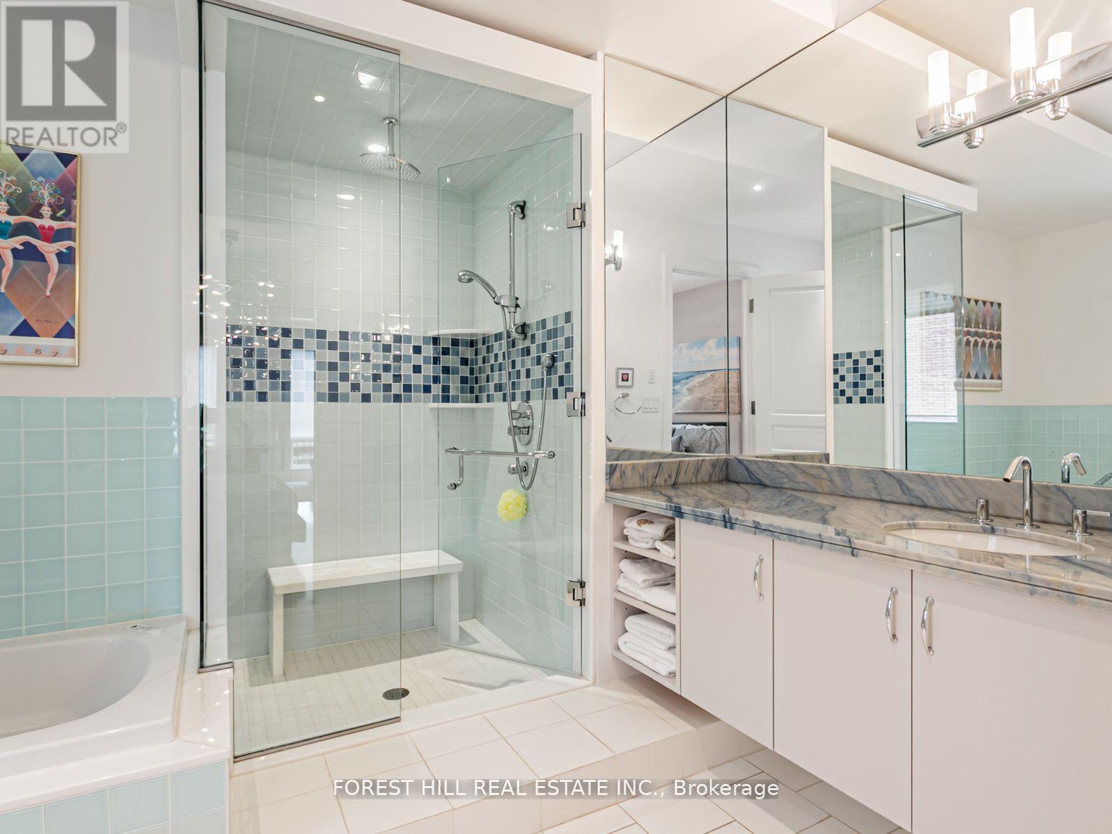 7 CEDARWOOD AVENUE Toronto (Bridle Path-Sunnybrook-York Mills), ON M2L 1L7