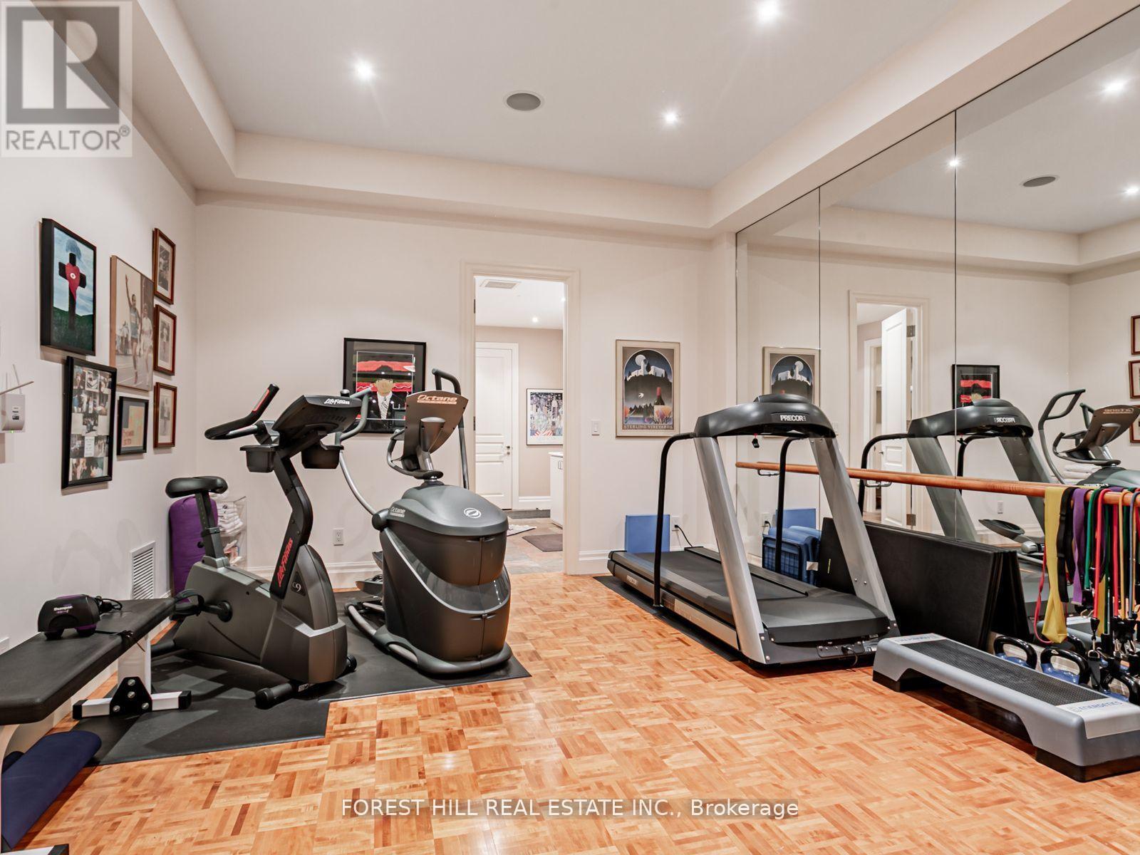 7 CEDARWOOD AVENUE Toronto (Bridle Path-Sunnybrook-York Mills), ON M2L 1L7