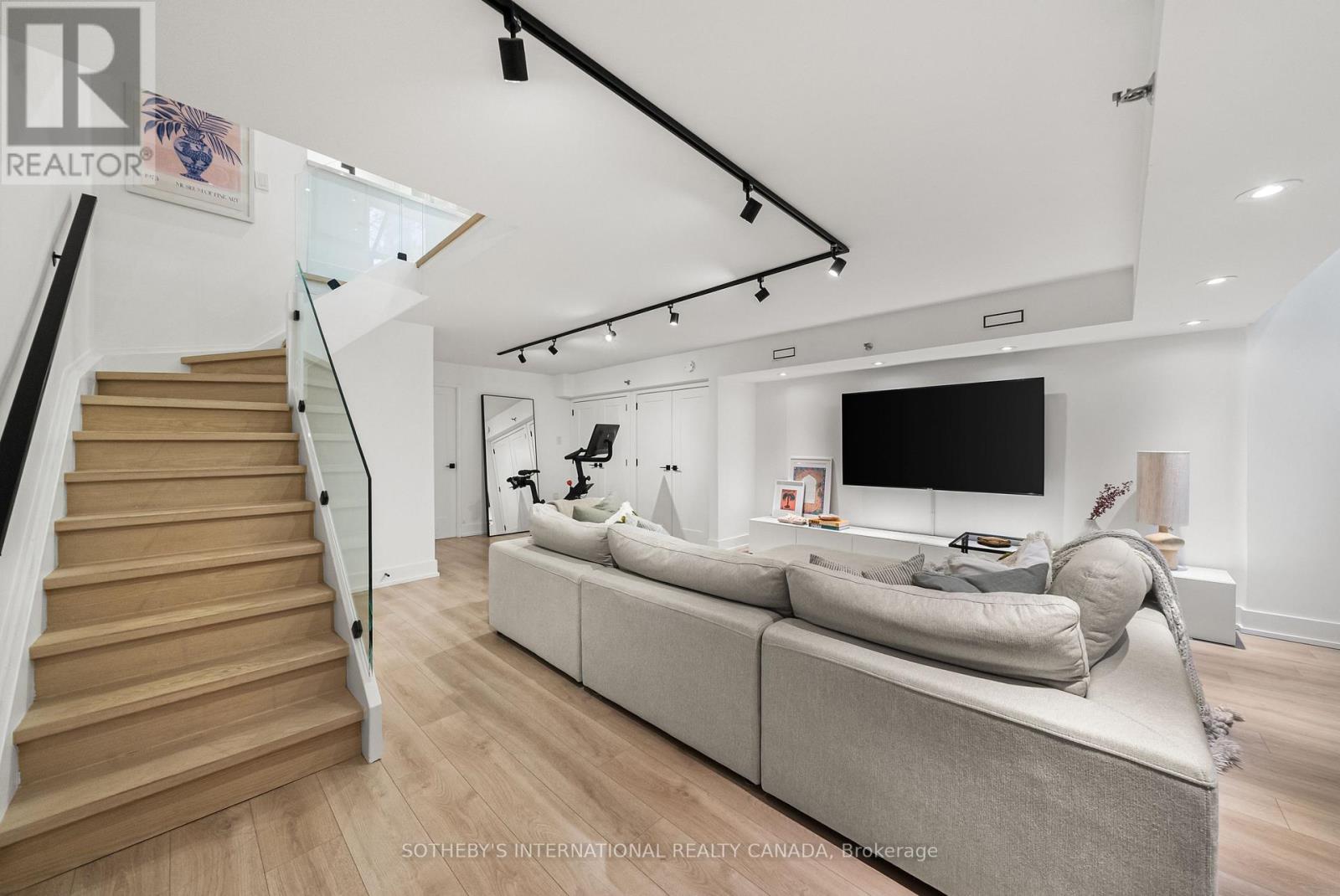 A4 - 142 Pears Avenue, Toronto, Ontario  M5R 1T2 - Photo 26 - C12997922