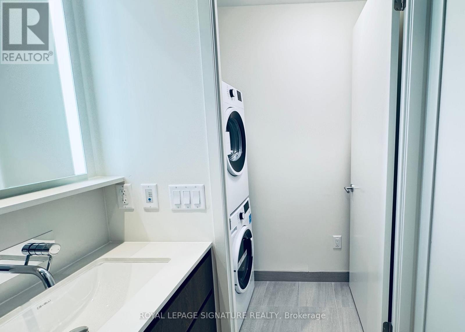 302 - 322 Dupont Street, Toronto, Ontario  M5R 0E3 - Photo 18 - C12997964