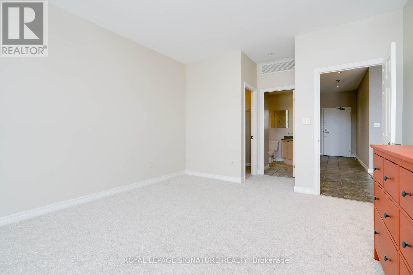 415 - 1 Leaside Park Drive, Toronto, Ontario  M4H 1R1 - Photo 16 - C12998016