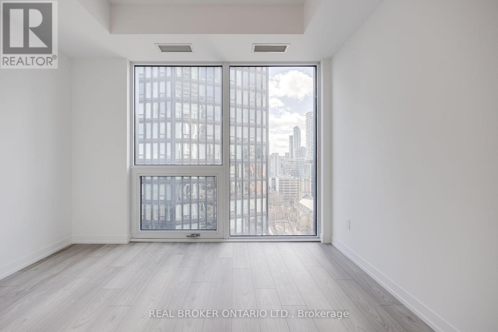 2006 - 82 Dalhousie Street, Toronto, Ontario  M5B 0C5 - Photo 9 - C12998030