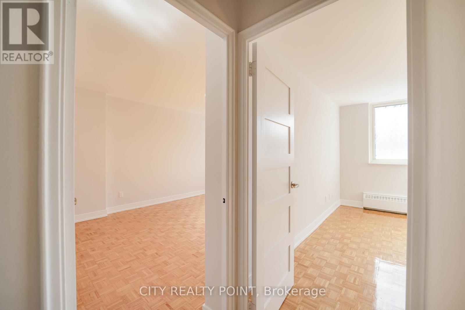 509 - 10 Shallmar Boulevard, Toronto, Ontario  M5N 1J4 - Photo 10 - C12998044