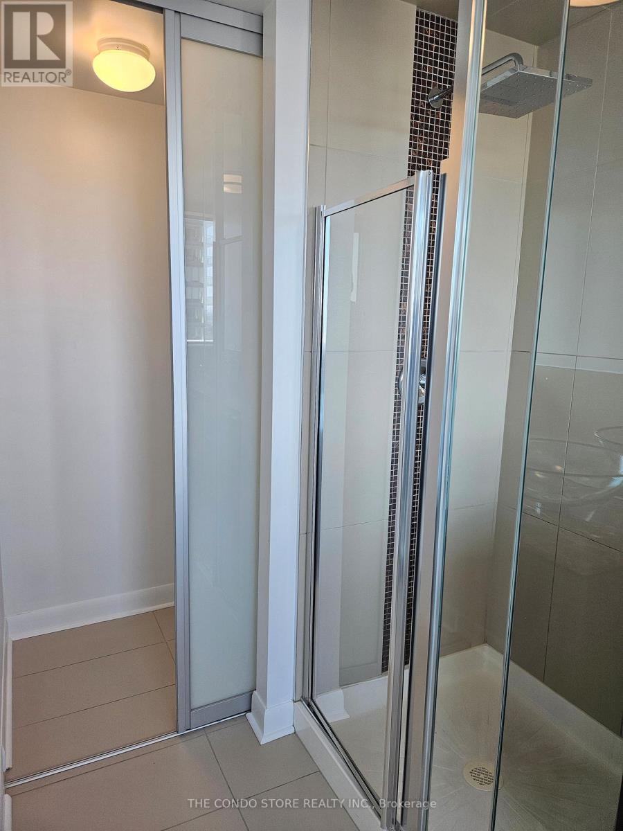 2502 - 375 King Street W, Toronto, Ontario  M5V 1K5 - Photo 10 - C12998086