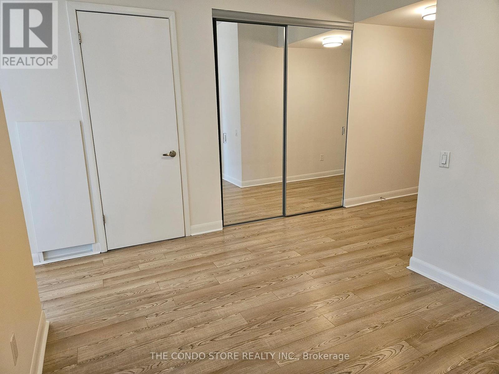 2502 - 375 King Street W, Toronto, Ontario  M5V 1K5 - Photo 14 - C12998086