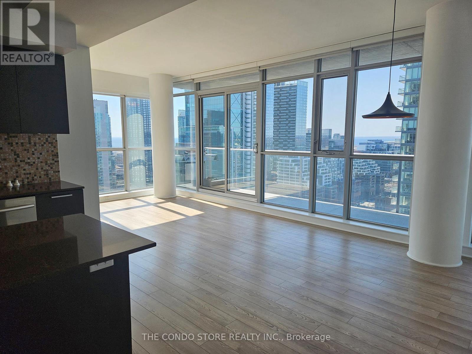 2502 - 375 King Street W, Toronto, Ontario  M5V 1K5 - Photo 15 - C12998086