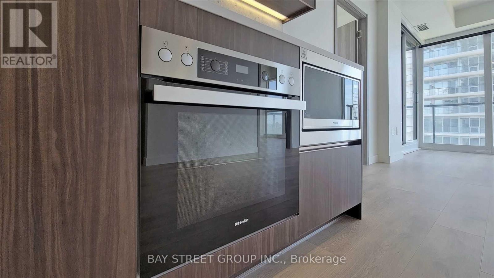 1212 - 95 Mcmahon Drive, Toronto, Ontario  M2K 0H2 - Photo 17 - C12998100