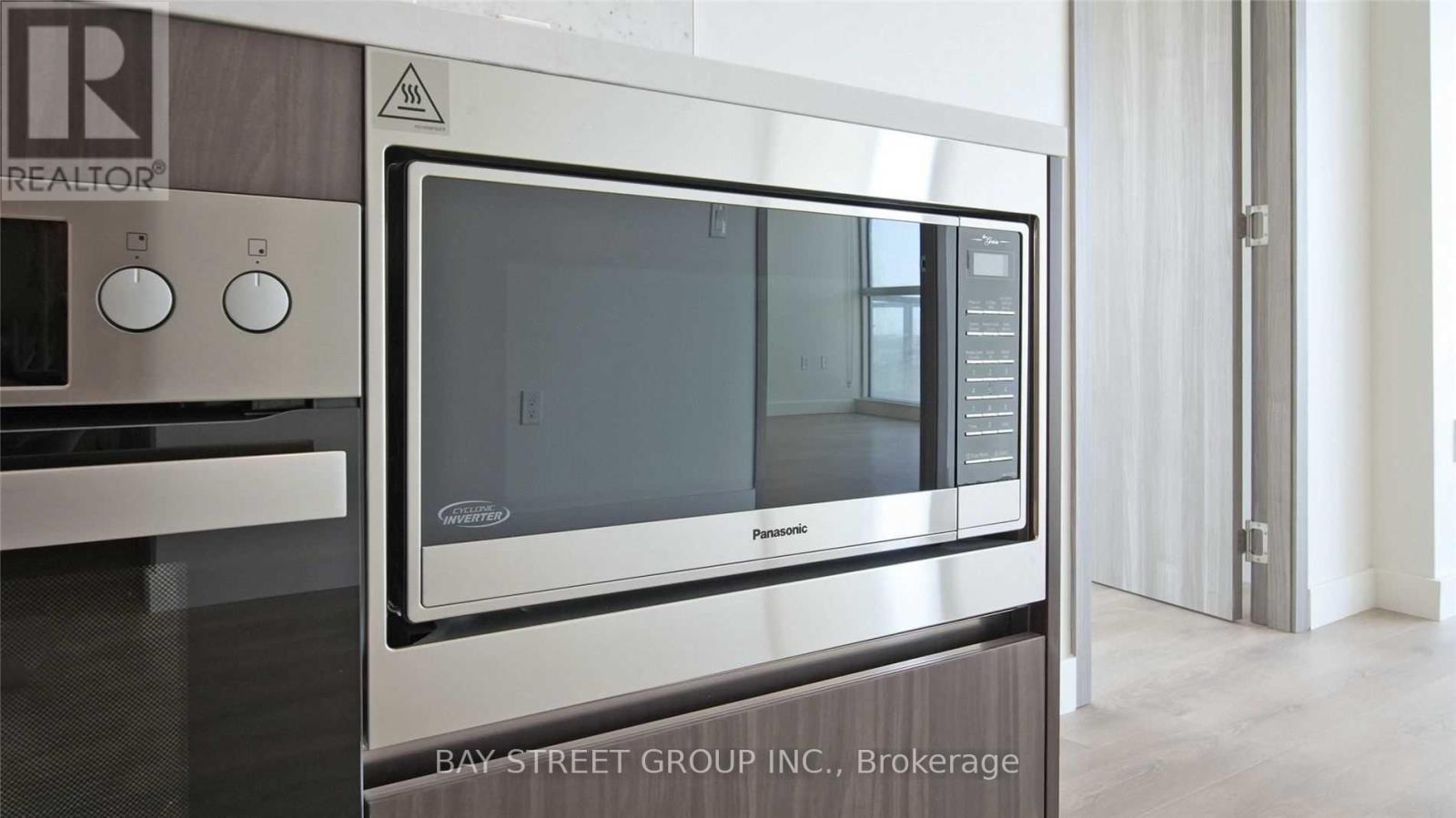 1212 - 95 Mcmahon Drive, Toronto, Ontario  M2K 0H2 - Photo 18 - C12998100