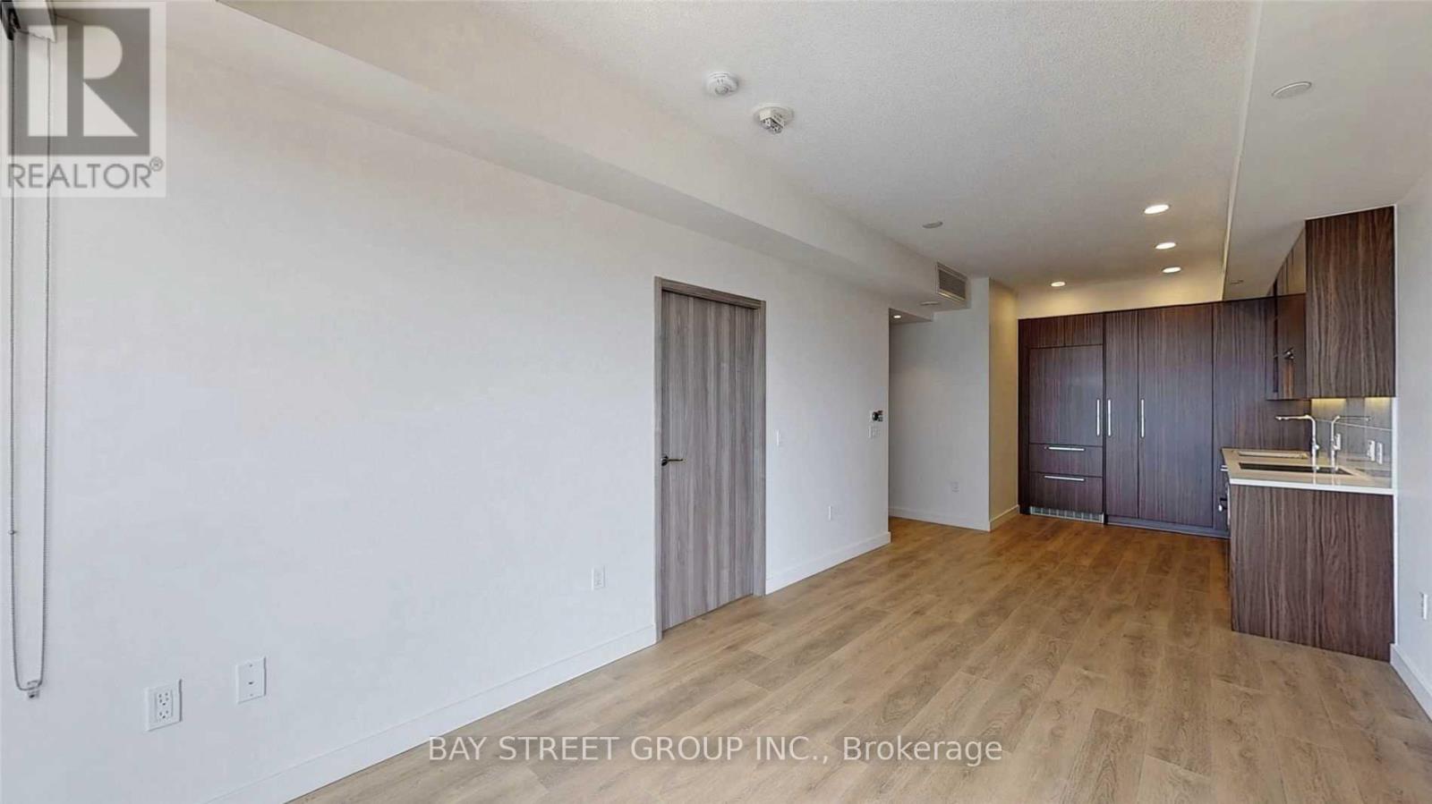 1212 - 95 Mcmahon Drive, Toronto, Ontario  M2K 0H2 - Photo 7 - C12998100