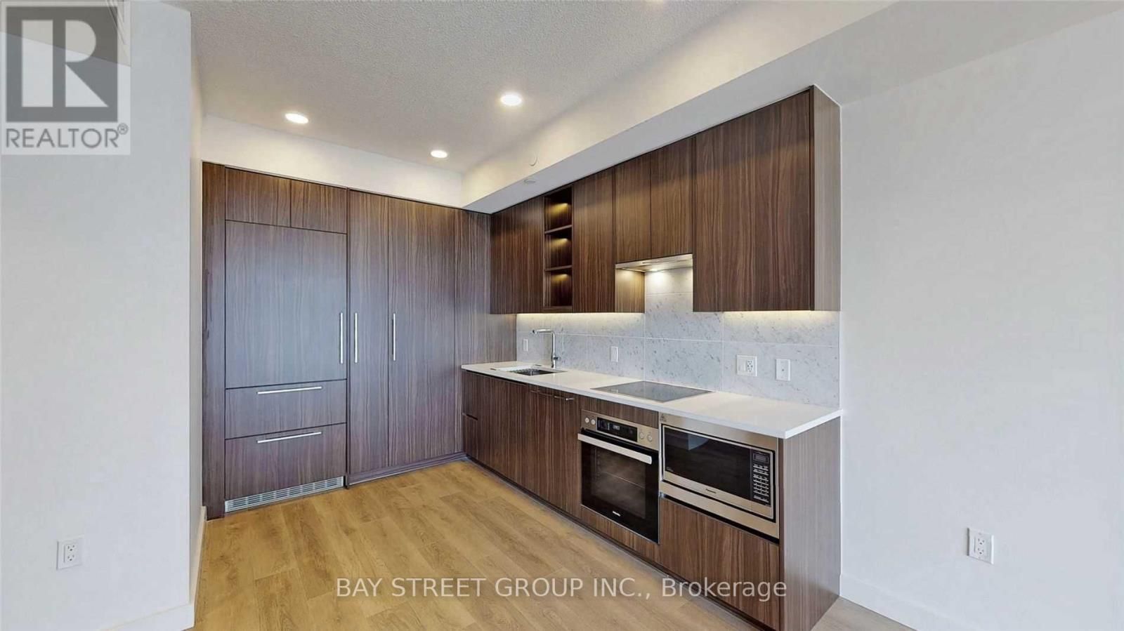 1212 - 95 Mcmahon Drive, Toronto, Ontario  M2K 0H2 - Photo 9 - C12998100