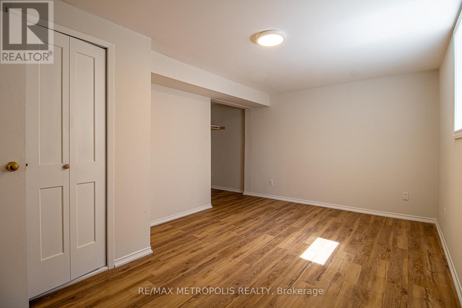 Bsmt - 507 Charnwood Court, Pickering, Ontario  L1V 4Y1 - Photo 14 - E12997858