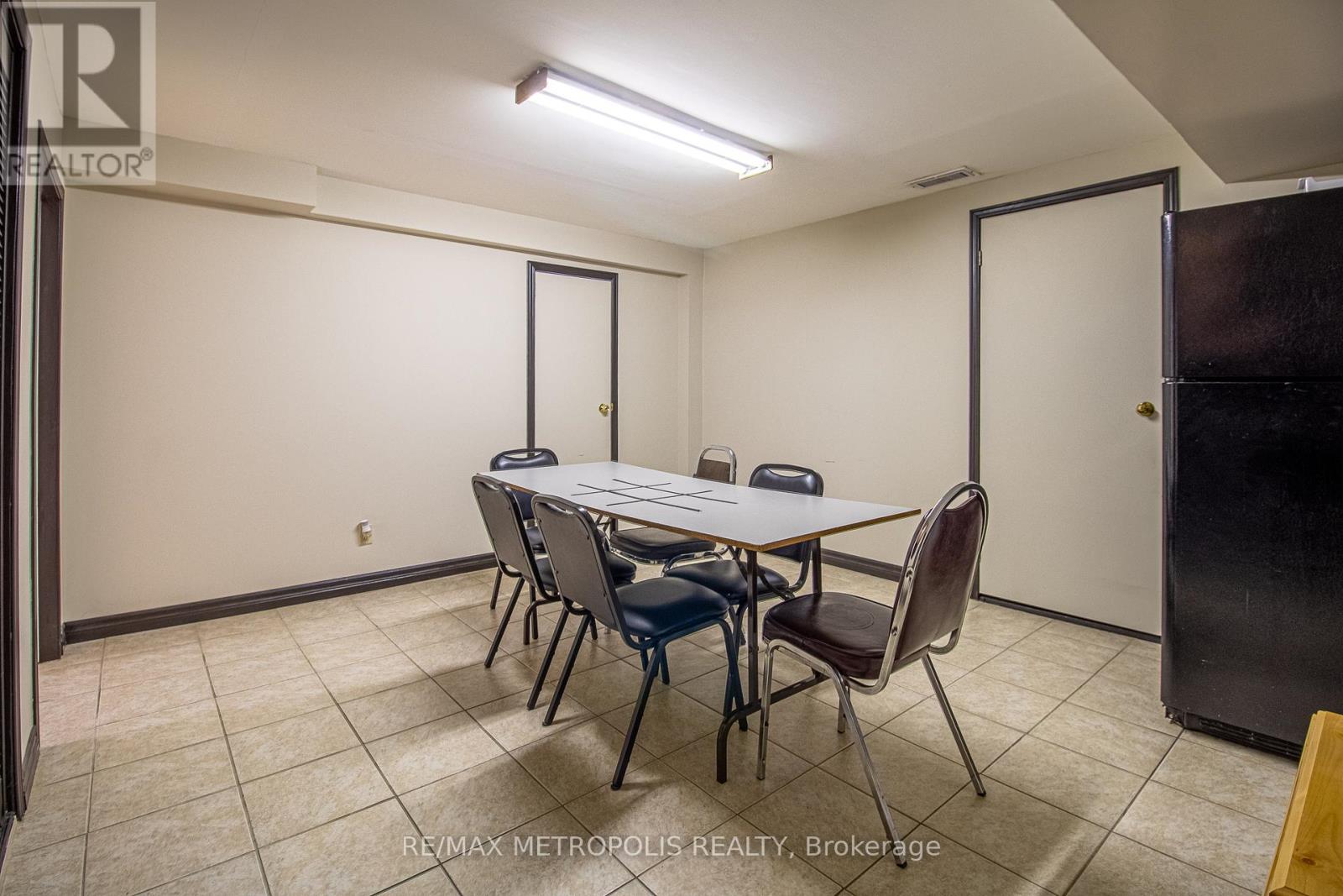 Bsmt - 507 Charnwood Court, Pickering, Ontario  L1V 4Y1 - Photo 25 - E12997858