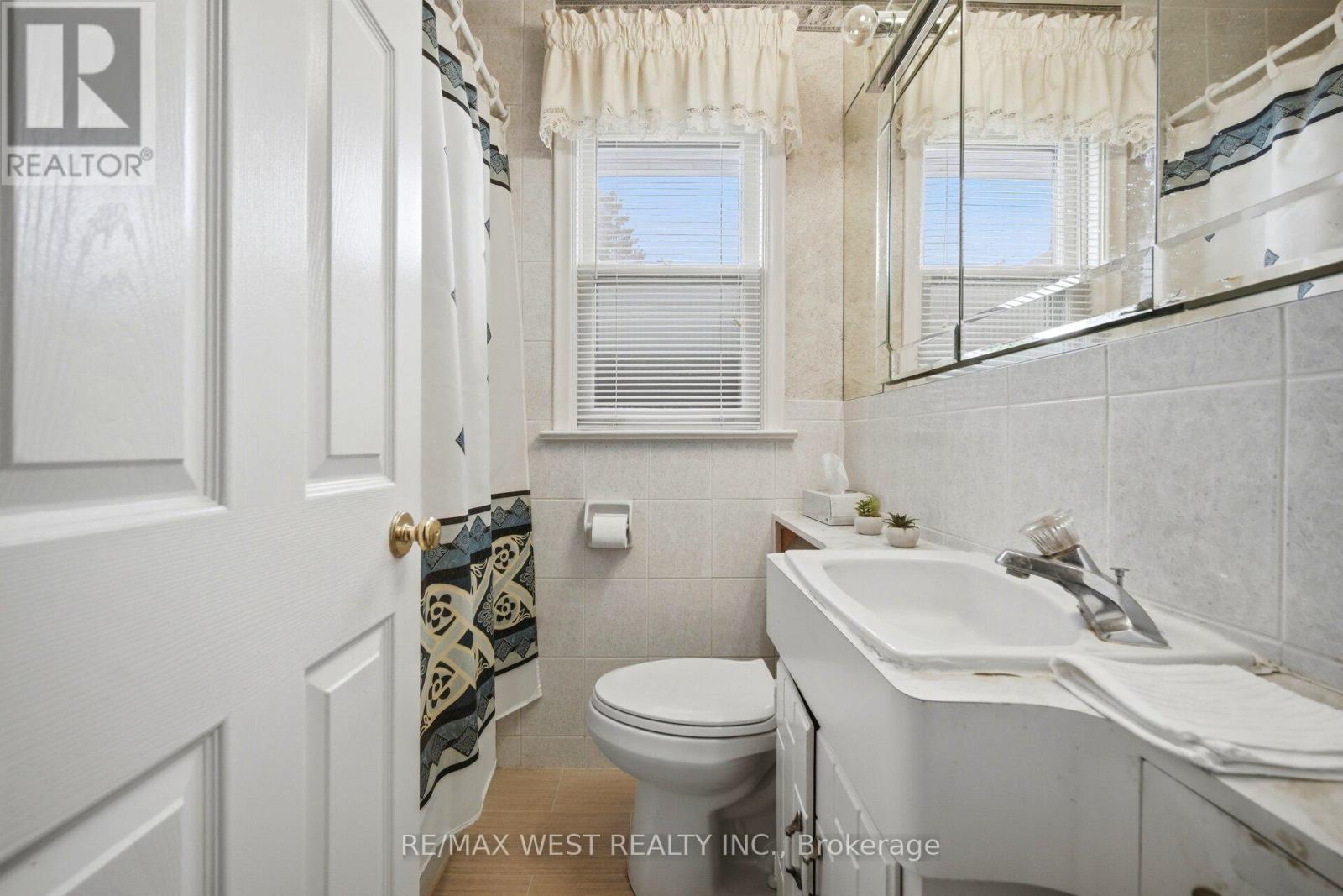 24 Beran Drive, Toronto, Ontario  M1G 1G1 - Photo 20 - E12997912