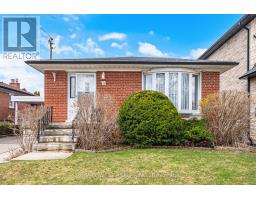 24 BERAN DRIVE, Toronto, Ontario