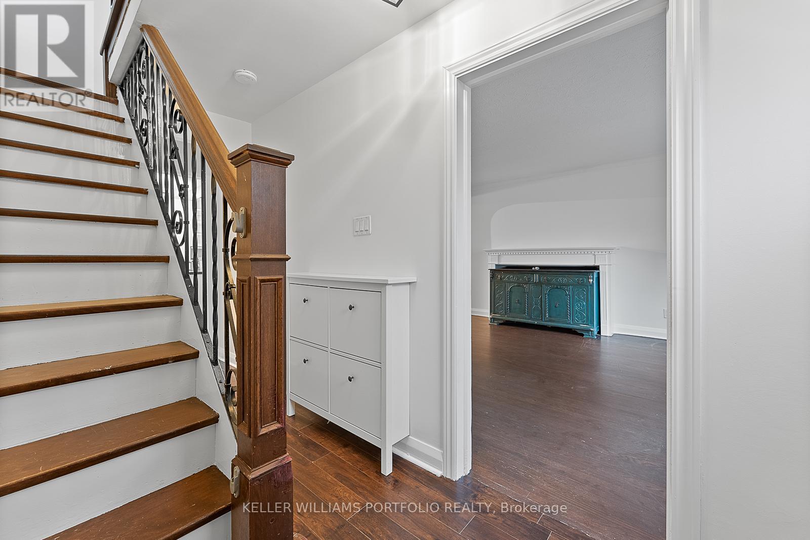 40 Scarboro Crescent, Toronto, Ontario  M1M 2J4 - Photo 7 - E12997966