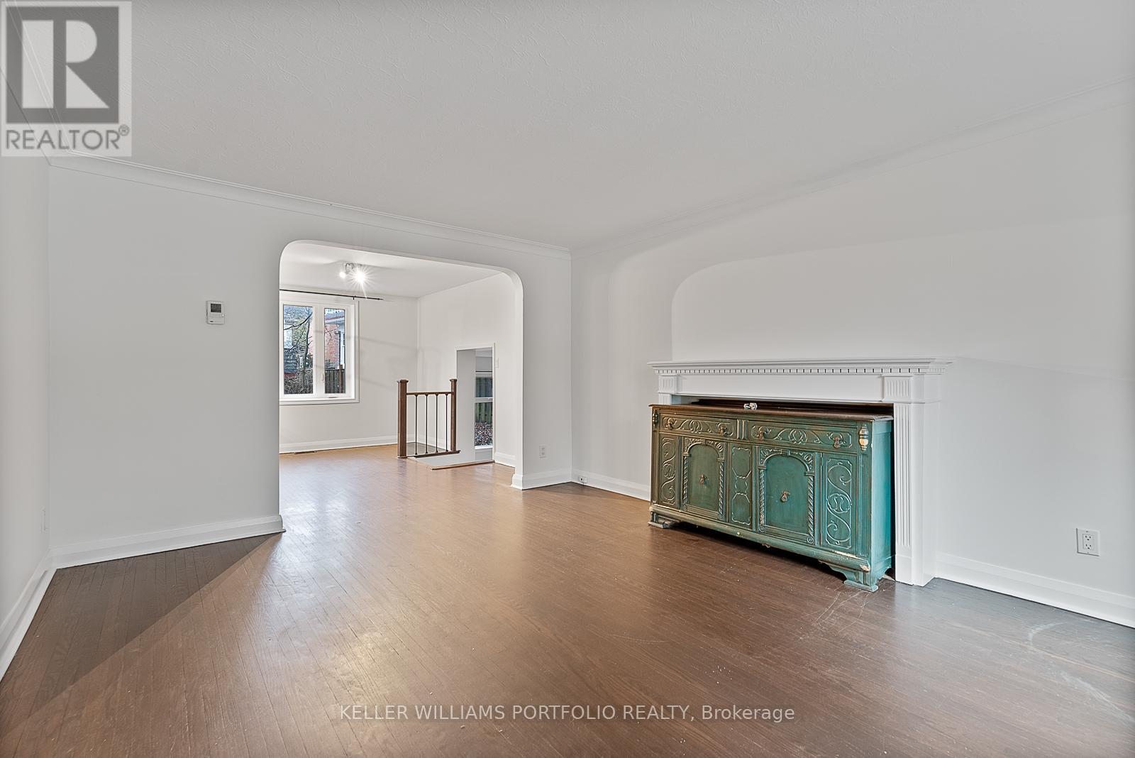 40 Scarboro Crescent, Toronto, Ontario  M1M 2J4 - Photo 9 - E12997966