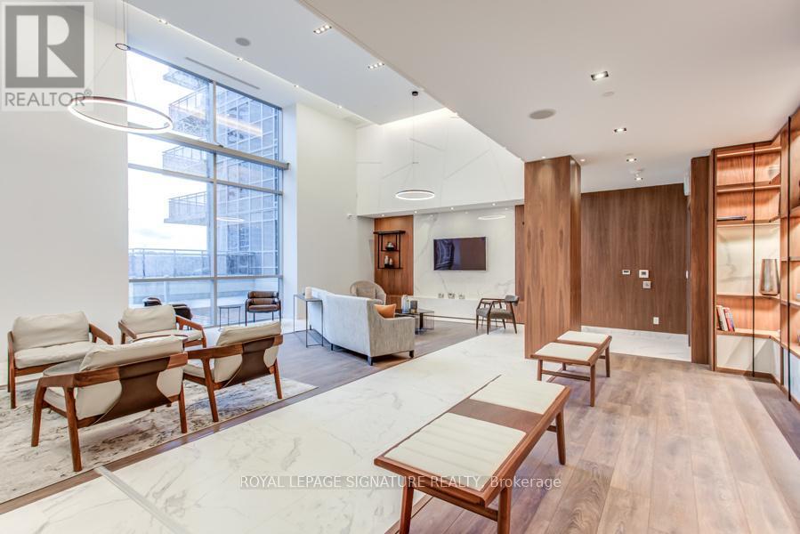 1320 - 275 Village Green Square, Toronto, Ontario  M1S 0L8 - Photo 18 - E12998034