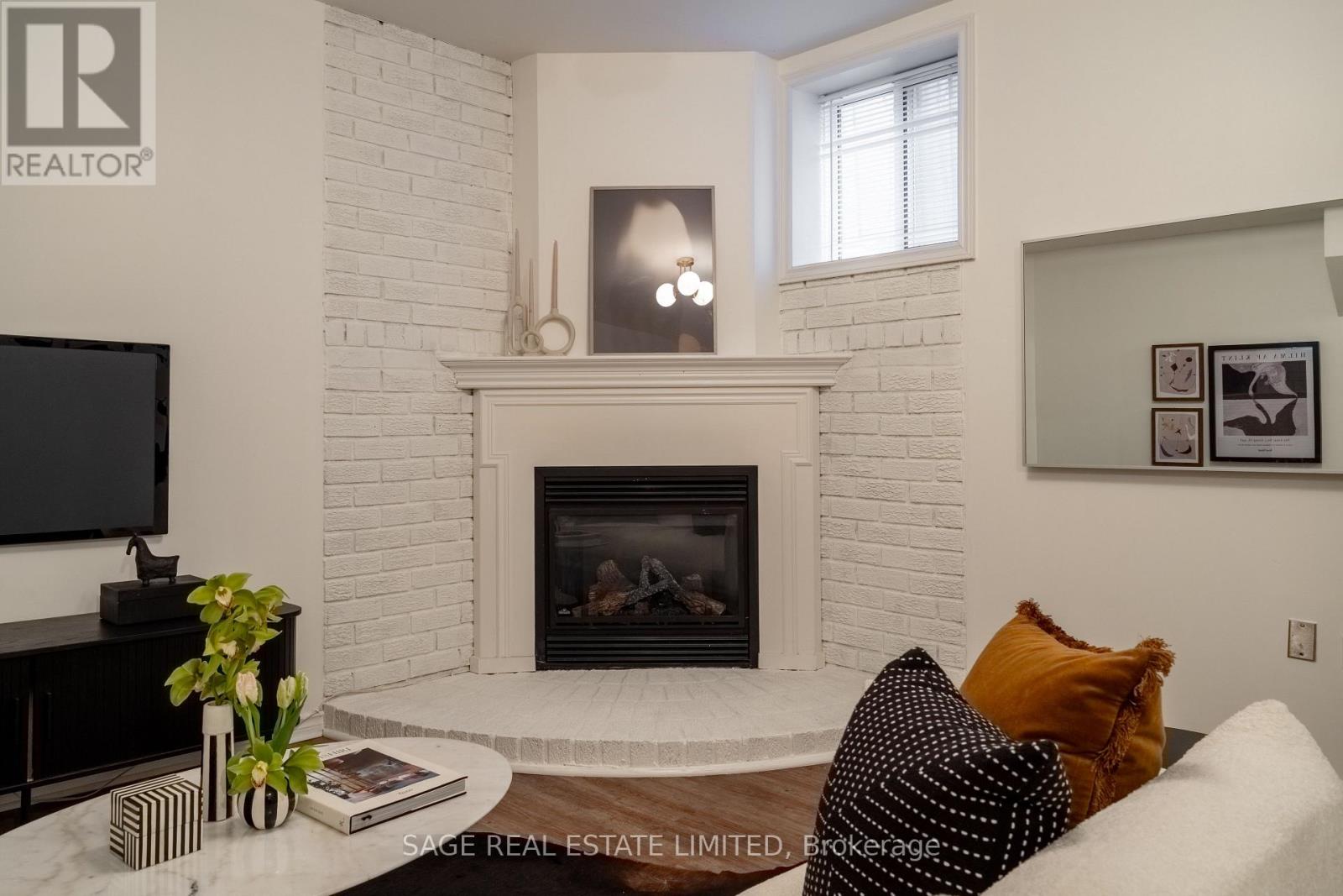 228 Yorkshire Drive, Newmarket, Ontario  L3Y 6J7 - Photo 35 - N12997870