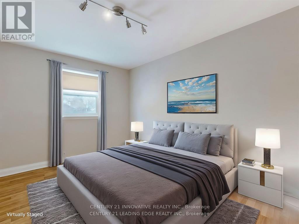 350 The Queensway S, Georgina, Ontario  L4P 2B9 - Photo 15 - N12997932